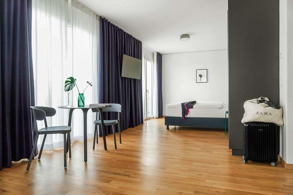 The Flag Meiller Gaerten Munich Chambre photo