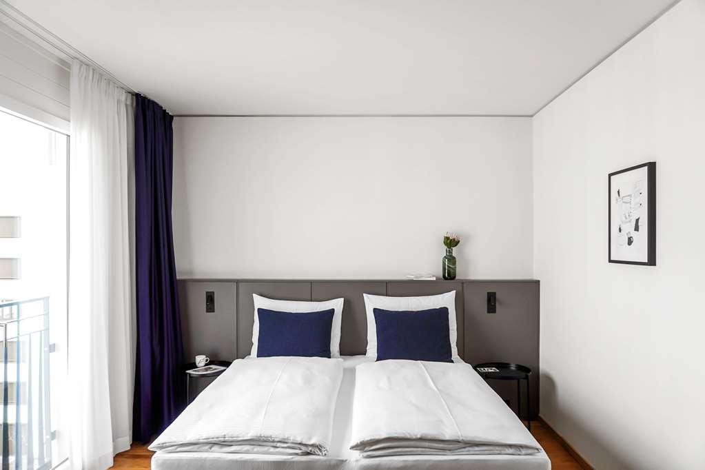 The Flag Meiller Gaerten Munich Chambre photo